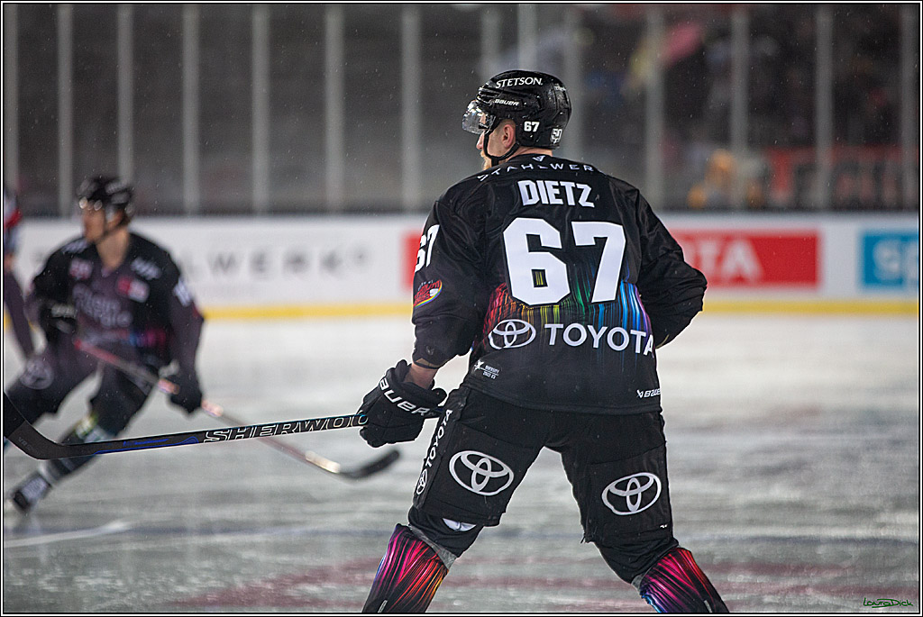 PENNY DEL; Koelner Haie- Fischtown Pinguins; Koeln, 22.12.2022